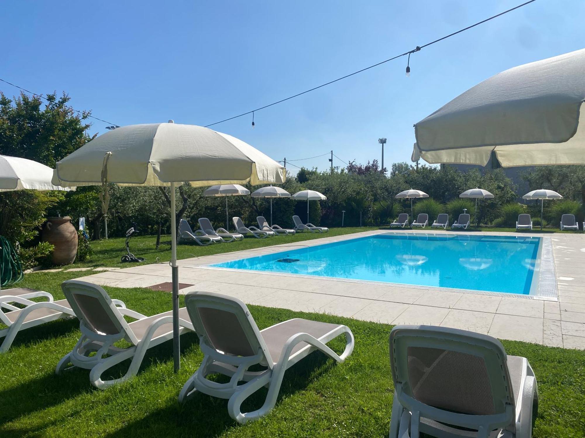 Agricampeggio Oasi Del Garda Campsite *